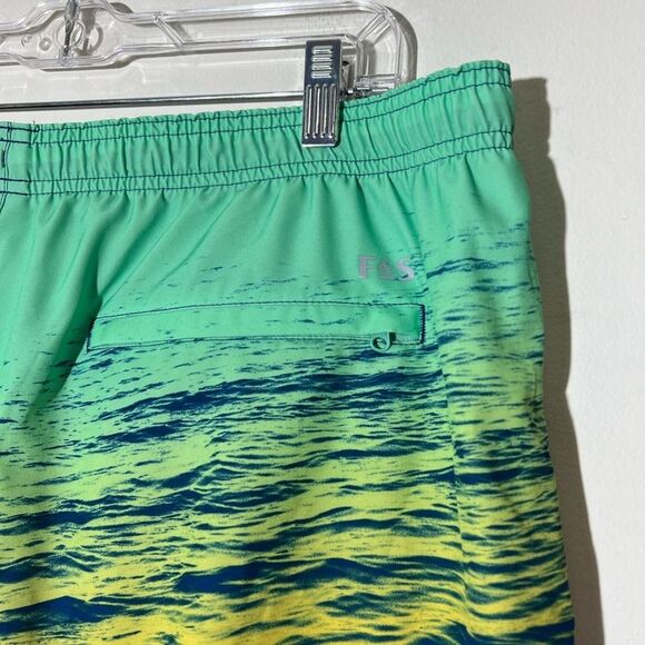 Field & Stream Men's XL Swim Trunks - Picture 4 of 8